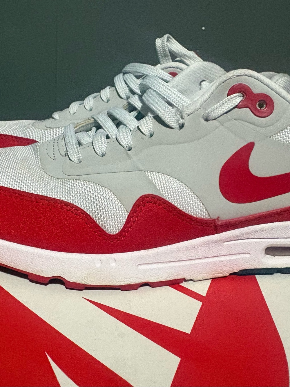 Nike White & Red Air Max 1 Ultra 2.0 LE Sneakers